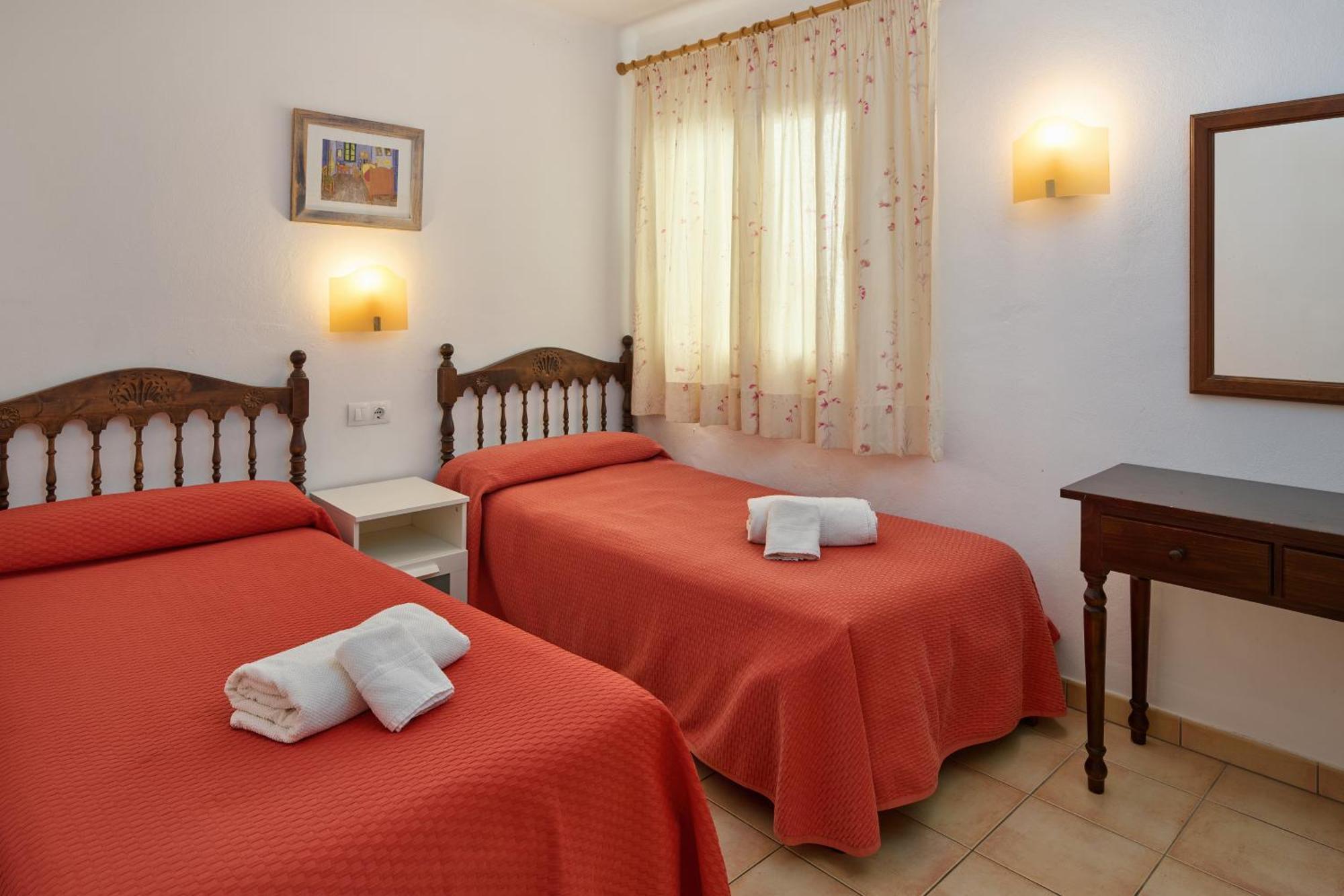 Waterfront Apartment 'Maria'. Pool. Wifi Santanyí Zewnętrze zdjęcie