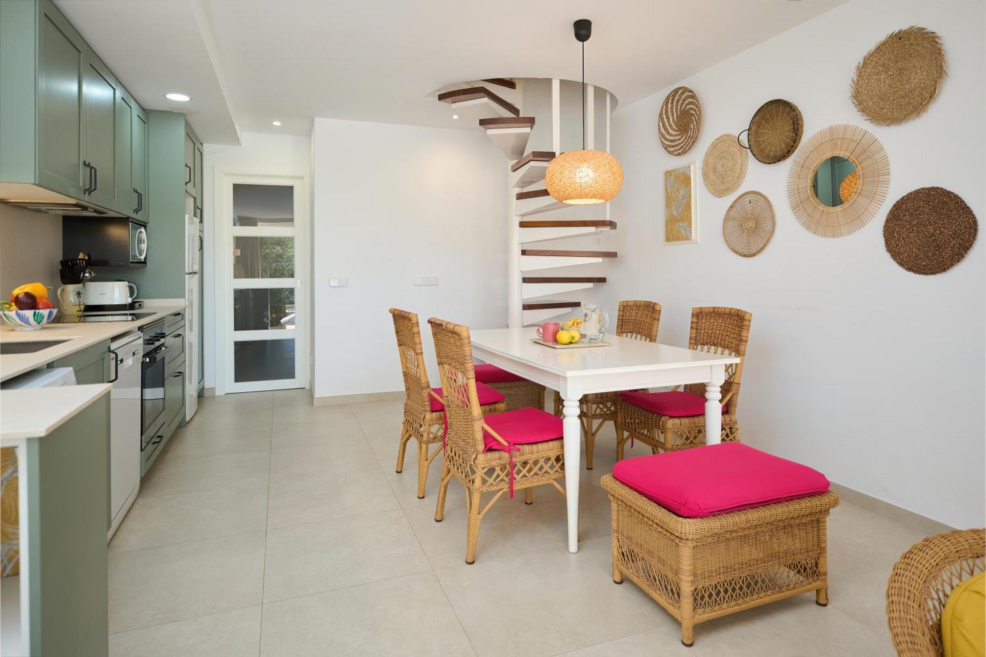 Waterfront Apartment 'Maria'. Pool. Wifi Santanyí Zewnętrze zdjęcie